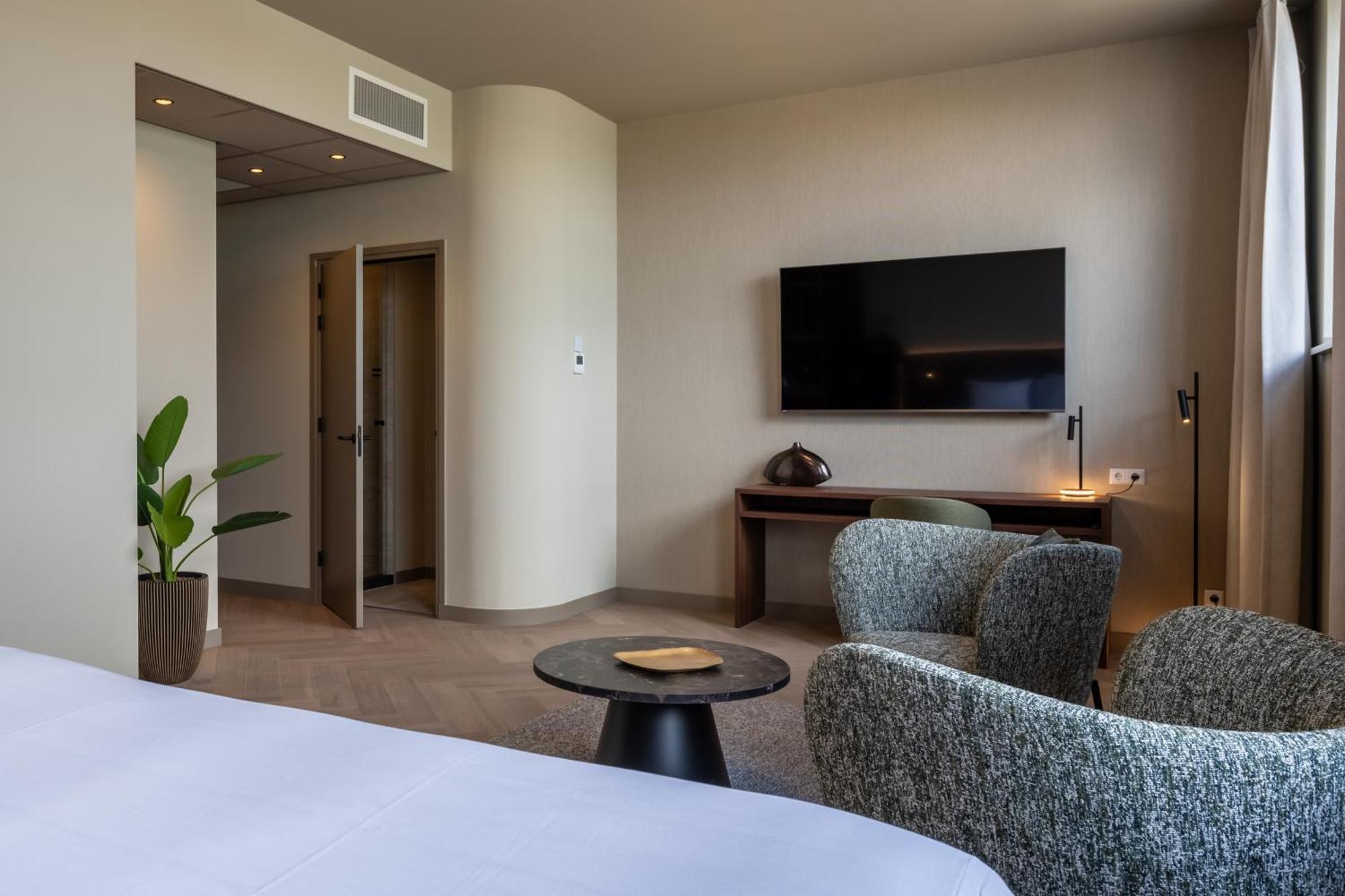 Hotel De Zeevaartschool 弗利辛恩 外观 照片